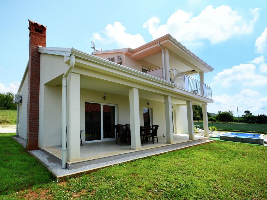 Villa Anita Dračevac الغرفة الصورة